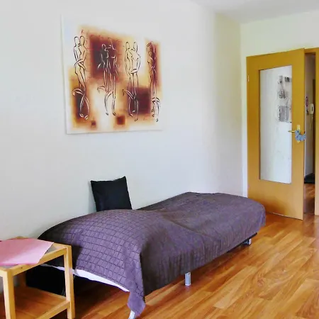 E Am Kurpark فيلنغن